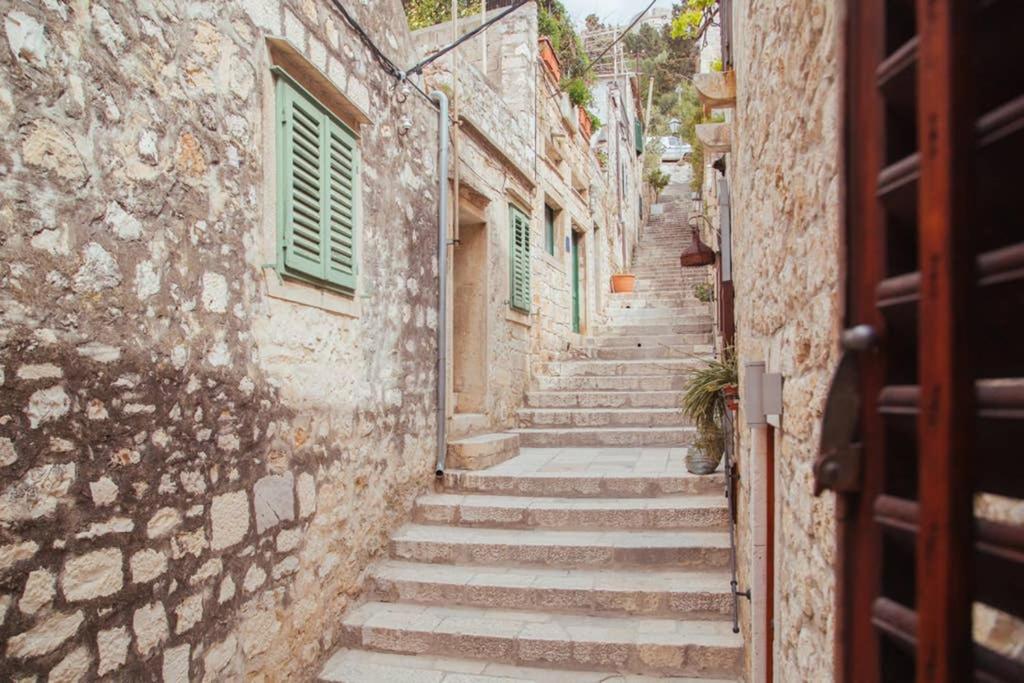 Boutique Old Town House Karkovich Villa Đảo Hvar Ngoại thất bức ảnh